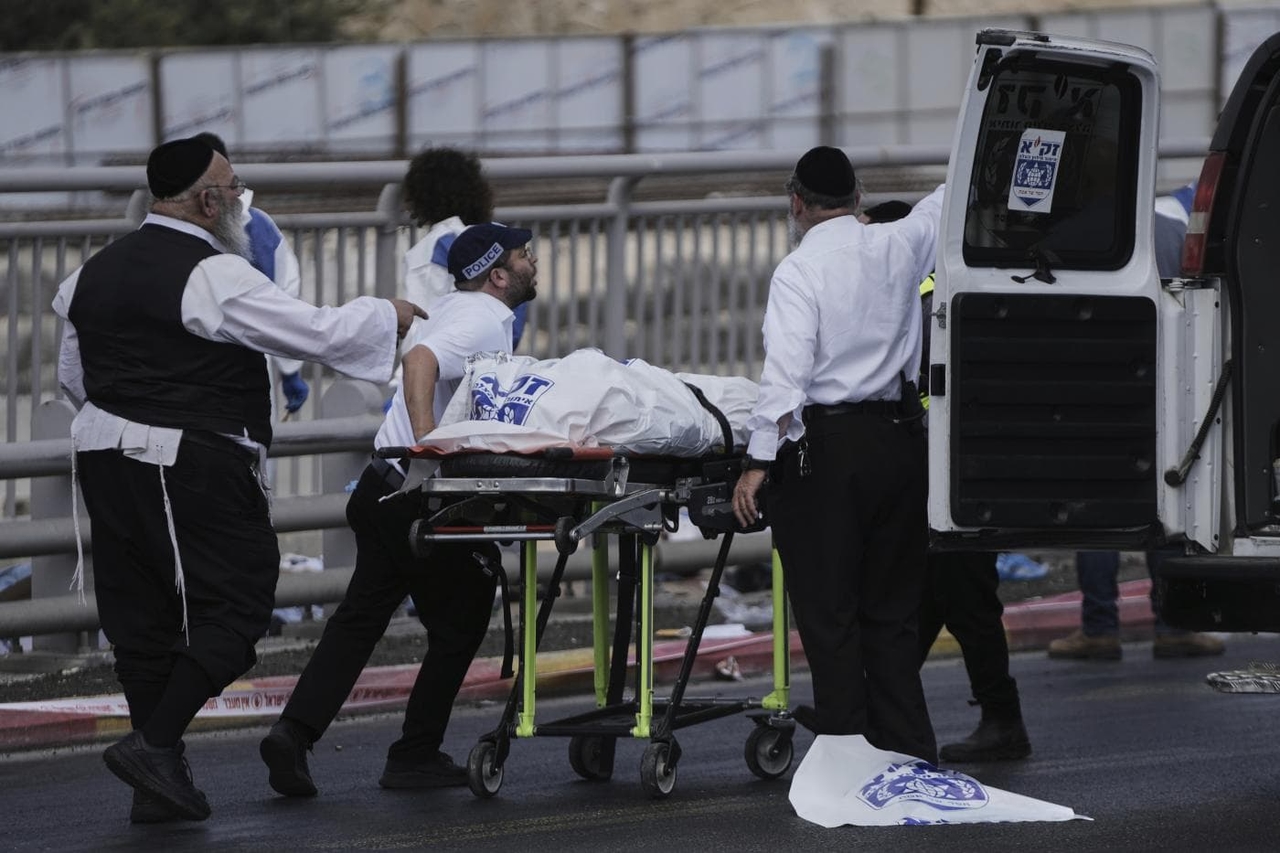 Ataque a Jerusalém: 6 mortos e IDF matam 65 em Gaza