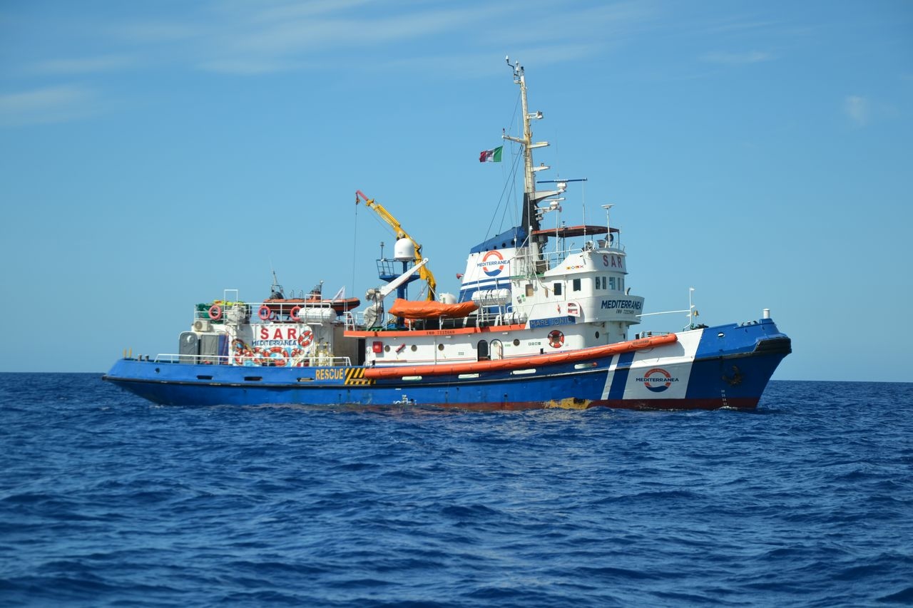 Mediterranea, Beppe Caccia: «Abbiamo disobbedito al Viminale per obbedire alle leggi dell’umanità»