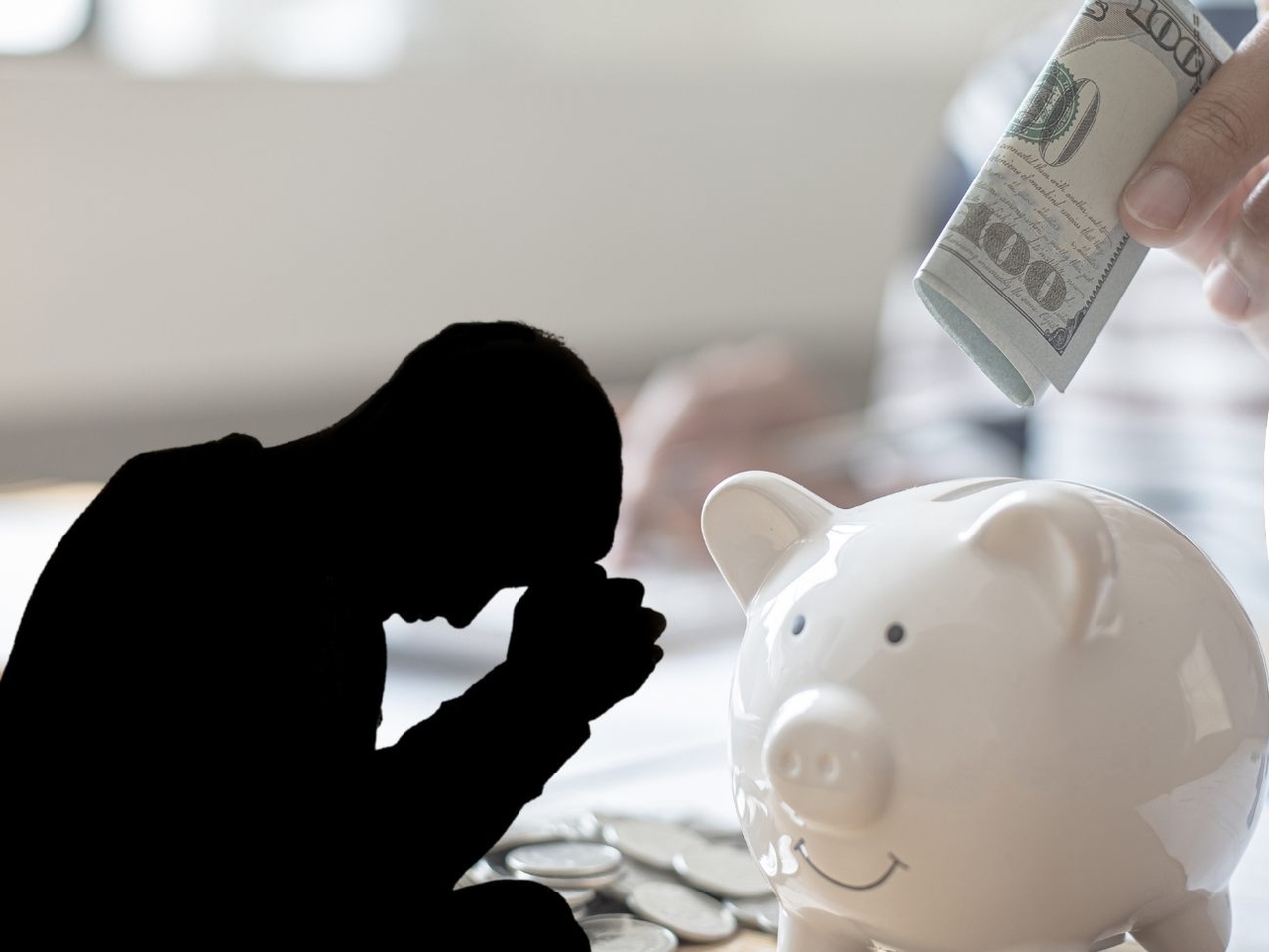 84.000 dólares por ano – e ainda oficialmente com rendimentos baixos