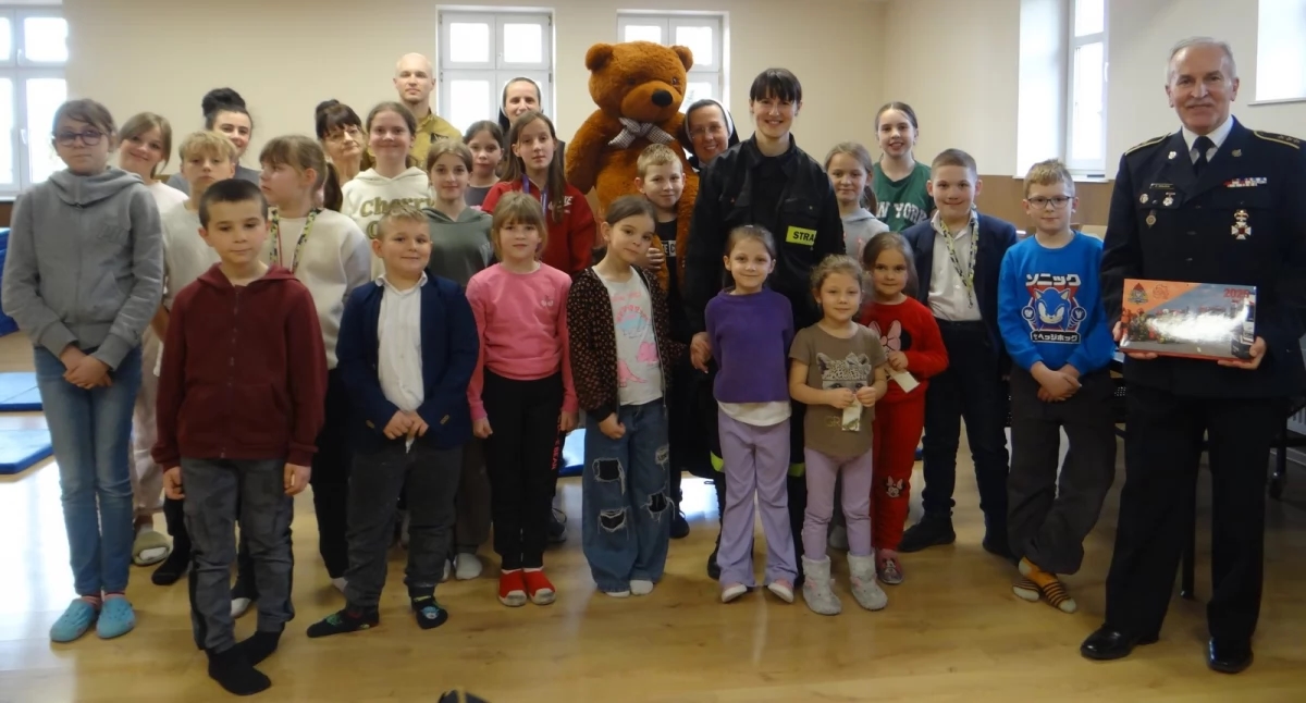 Honorary donors donated half a ton of sweets