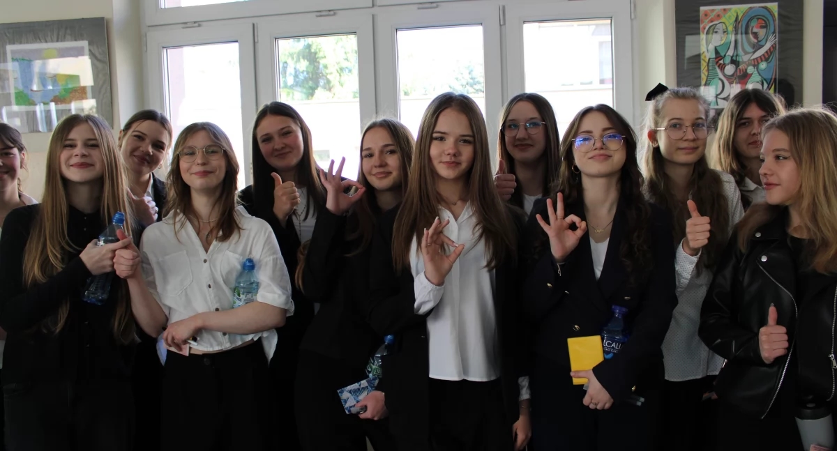 Gli studenti dell'ottavo anno di Przemyśl affrontano il loro primo esame importante [GALLERIA]
