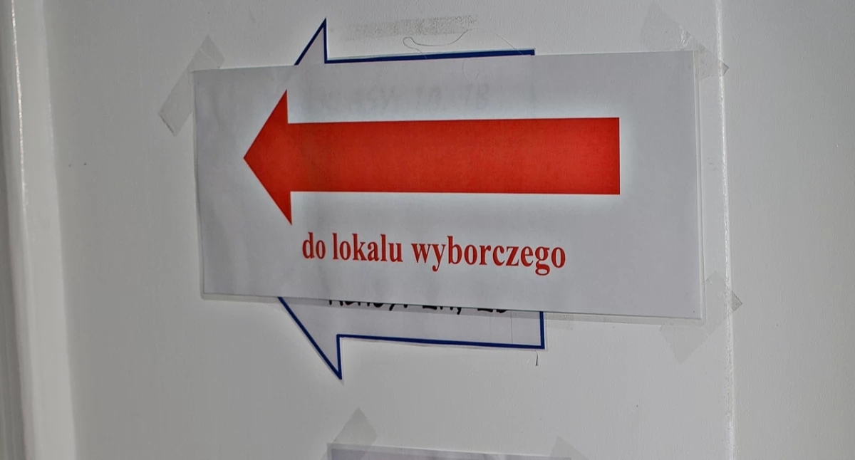 Verkiezingen van de president van de Republiek Polen. Opkomst om 17.00 uur: het hoogst in de gemeente Pruchnik, het laagst in de gemeente Stubno. In Przemyśl is het ook niet de beste