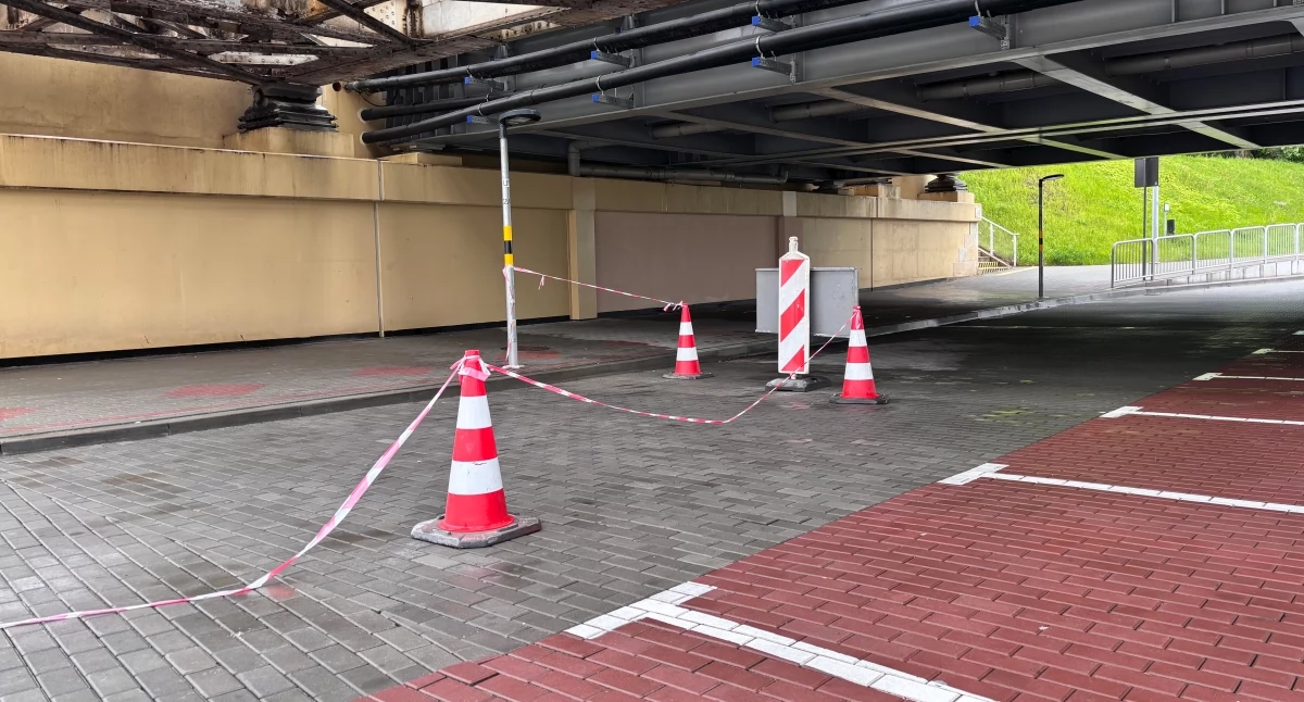 The “preparations” to repair a part of the parking lot at Zielony Rynek lasted over a month.