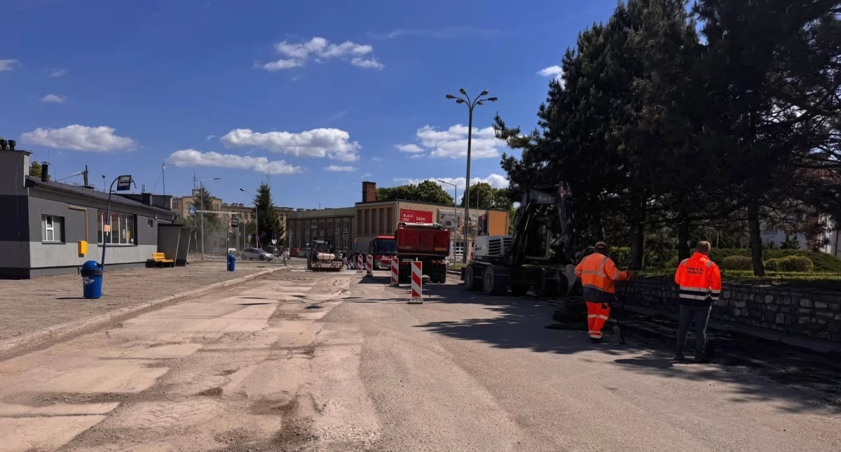 A estação rodoviária de Przeworsk PKS finalmente recuperará sua imagem original? A primeira fase das obras já começou [FOTOS]