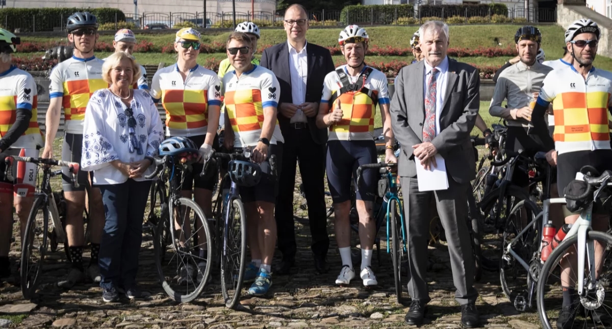 Solidariteitsfietskonvooi [FOTO'S]