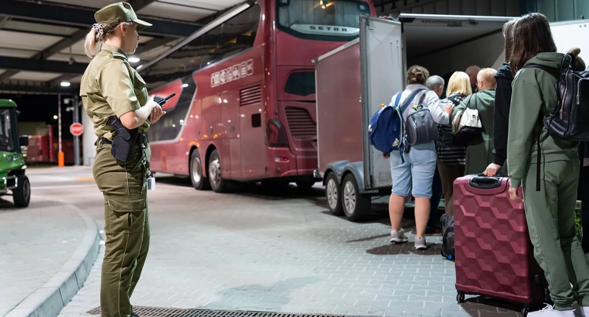 Aumento del tráfico fronterizo. Tenga cuidado al viajar estas fiestas.