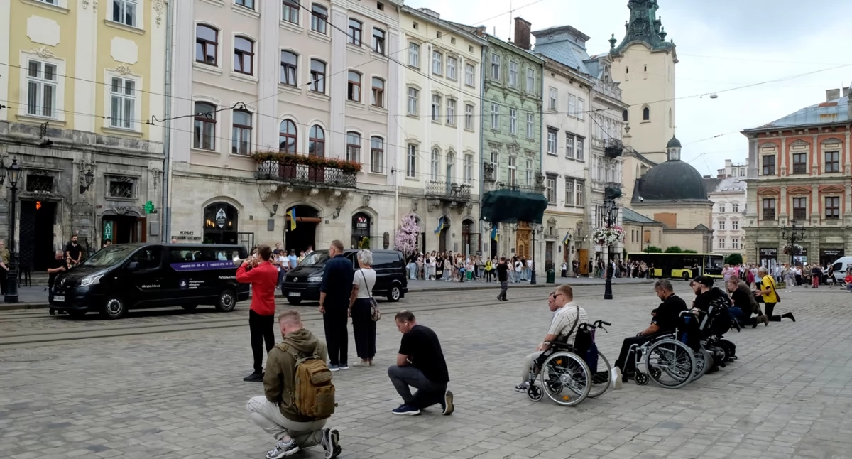 Imágenes de Lviv en tiempos de guerra [FOTOS]
