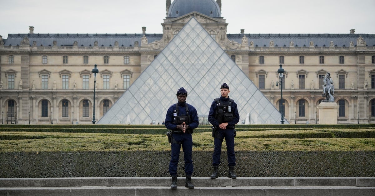 Stolen Louvre jewels were not insured, French government says