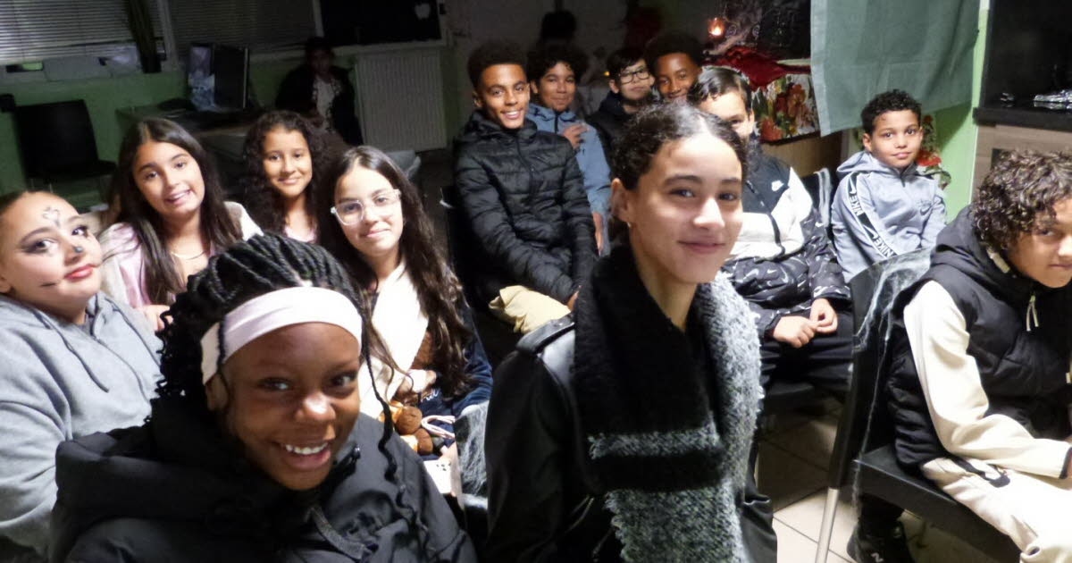 Vandœuvre-lès-Nancy. Unos adolescentes están organizando una fiesta para financiar un viaje a Londres.