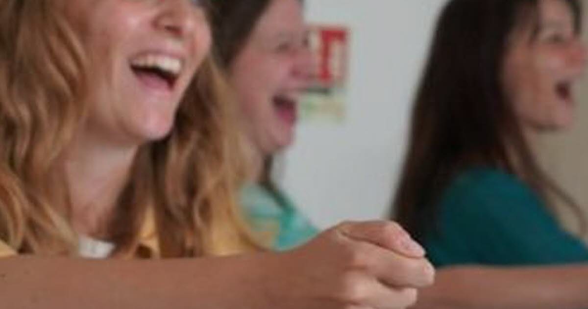 Vandœuvre-lès-Nancy. Ella trae alegría a través del yoga de la risa.