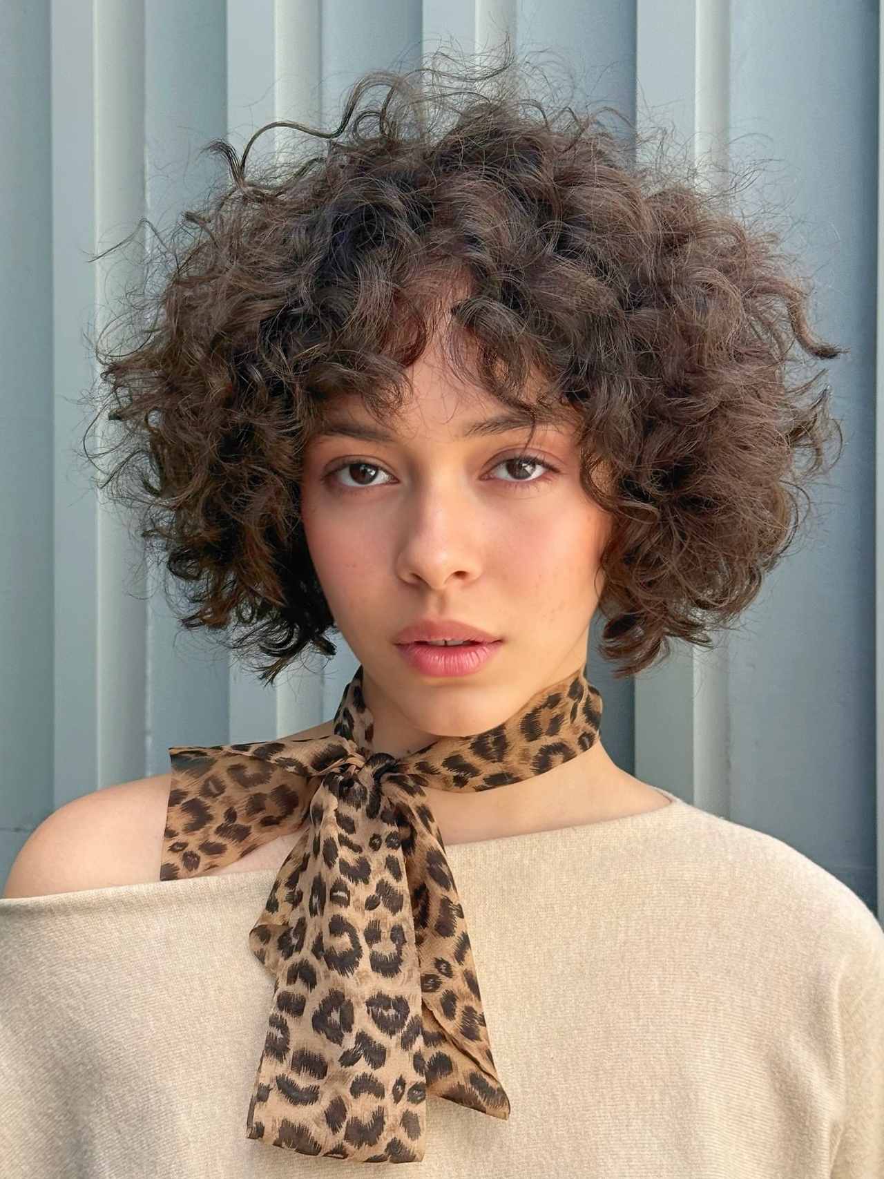 15 Trendy Short Curly Hair with Layers Styles for a Fresh Look