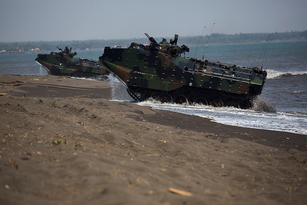 Mídia: Sob ordens de Trump, o exército preparou um plano para intervir na Nigéria.