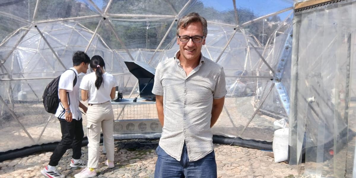 Pollution Pods: The installation that makes Cervantino uncomfortable with the air of the world