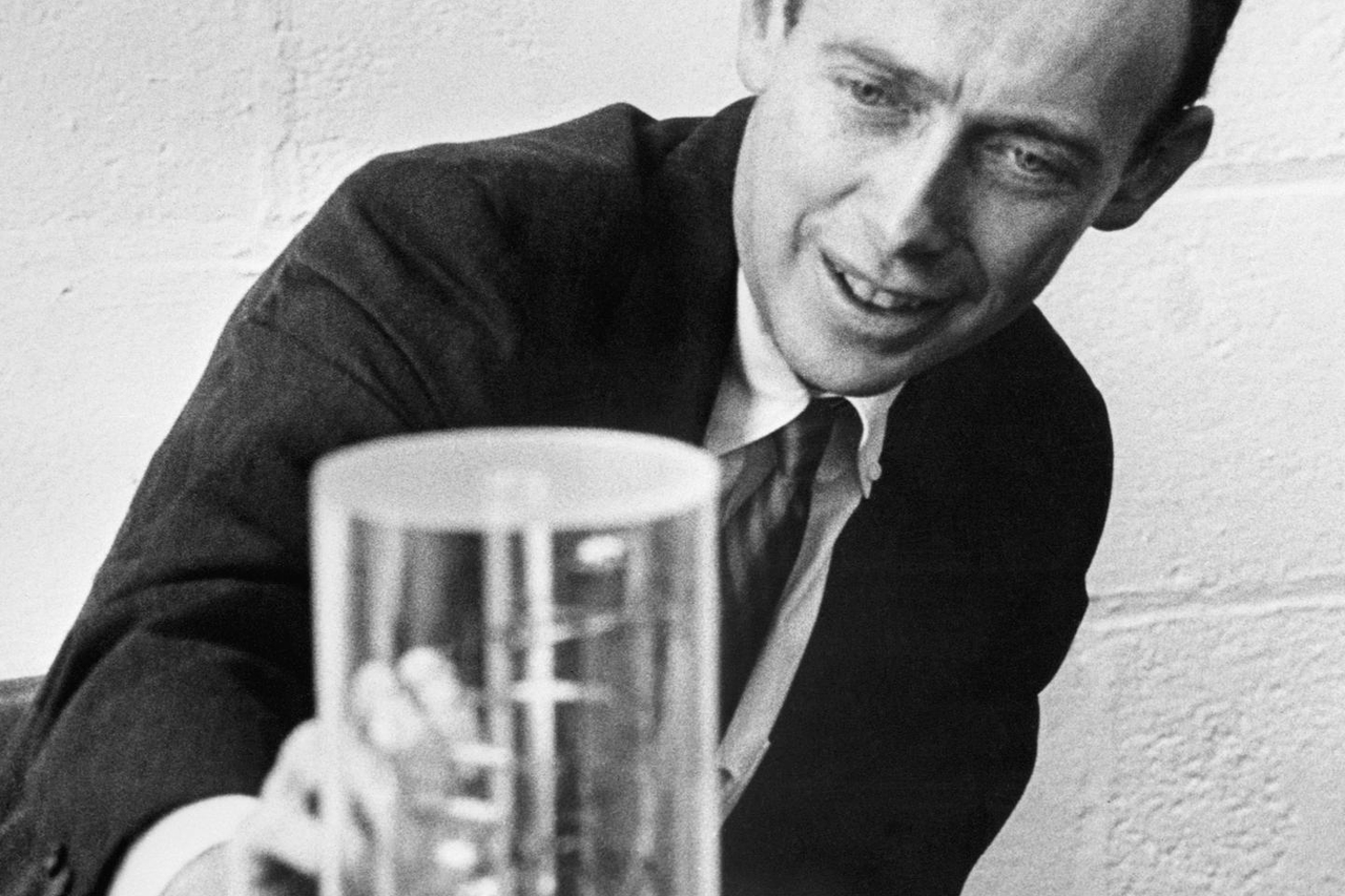 James Watson, Mitentdecker der Doppelhelixstruktur der DNA, ist im Alter von 97 Jahren gestorben.