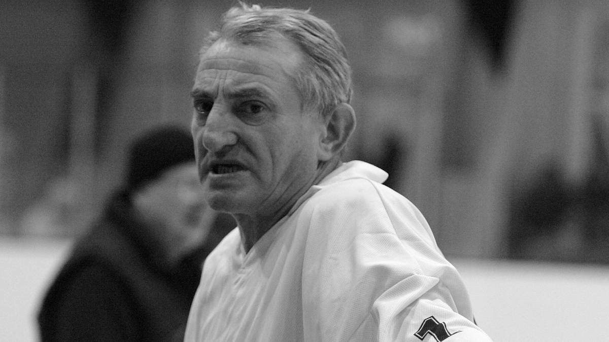 Um dos melhores goleiros da história da Polônia faleceu.