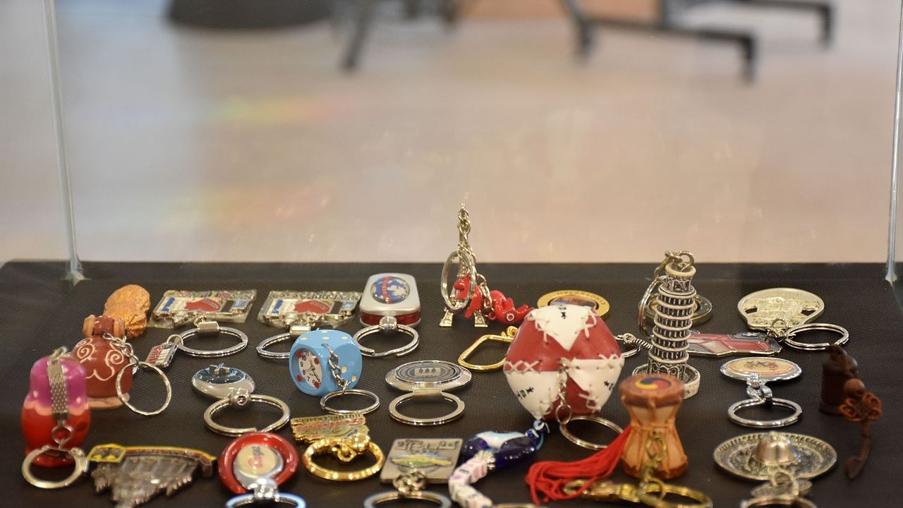 Una collezione vecchia di mezzo secolo incontra gli amanti dell'arte