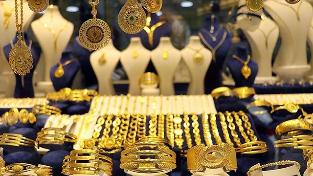 A chain of records under the sun: "Being cautious is the most valuable reflex in this period"