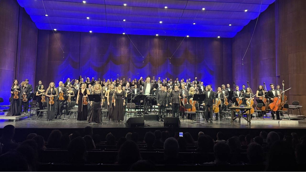 Atatürka uczczono koncertem İDSO „Last Farewell - Remember Me”.