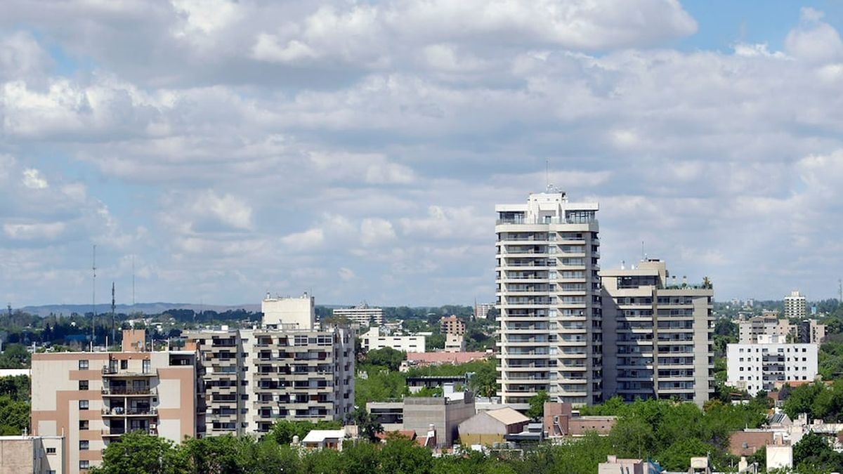 Céu parcialmente nublado com pancadas de chuva isoladas à noite: essa é a previsão do tempo para este sábado em Mendoza.