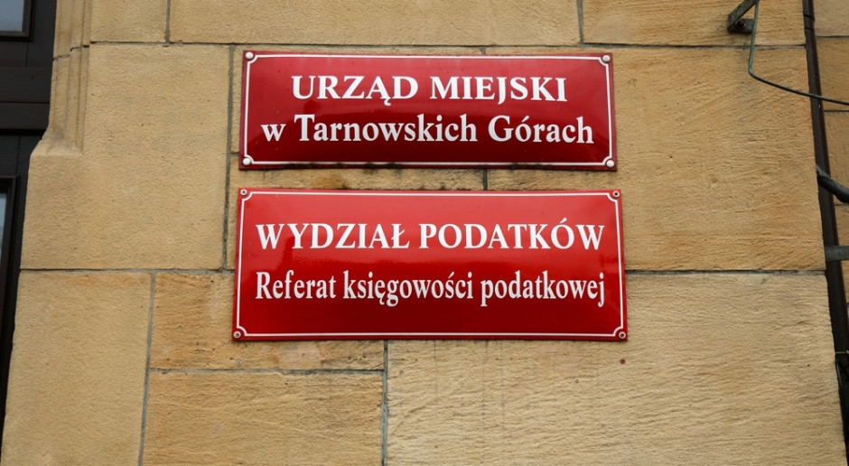 Local governments are meticulously calculating costs. But rational decisions aren't always the cheapest.