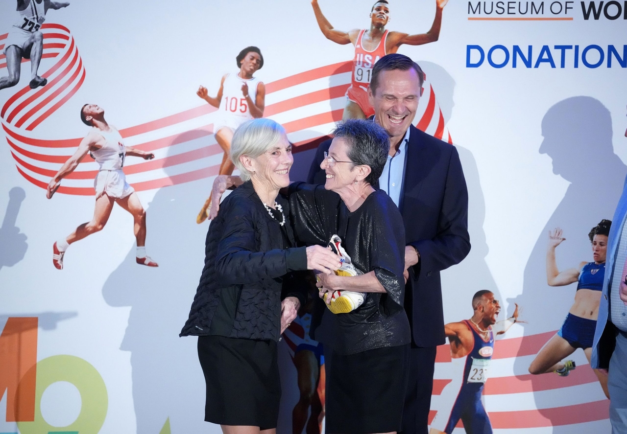 Rosa Mota in New York gehuldigd voor haar legendarische carrière in de atletiek.