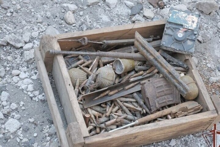 Rosyjska Gwardia znalazła w piwnicy Azowstalu dawne centrum ukraińskich sił zbrojnych i amunicję