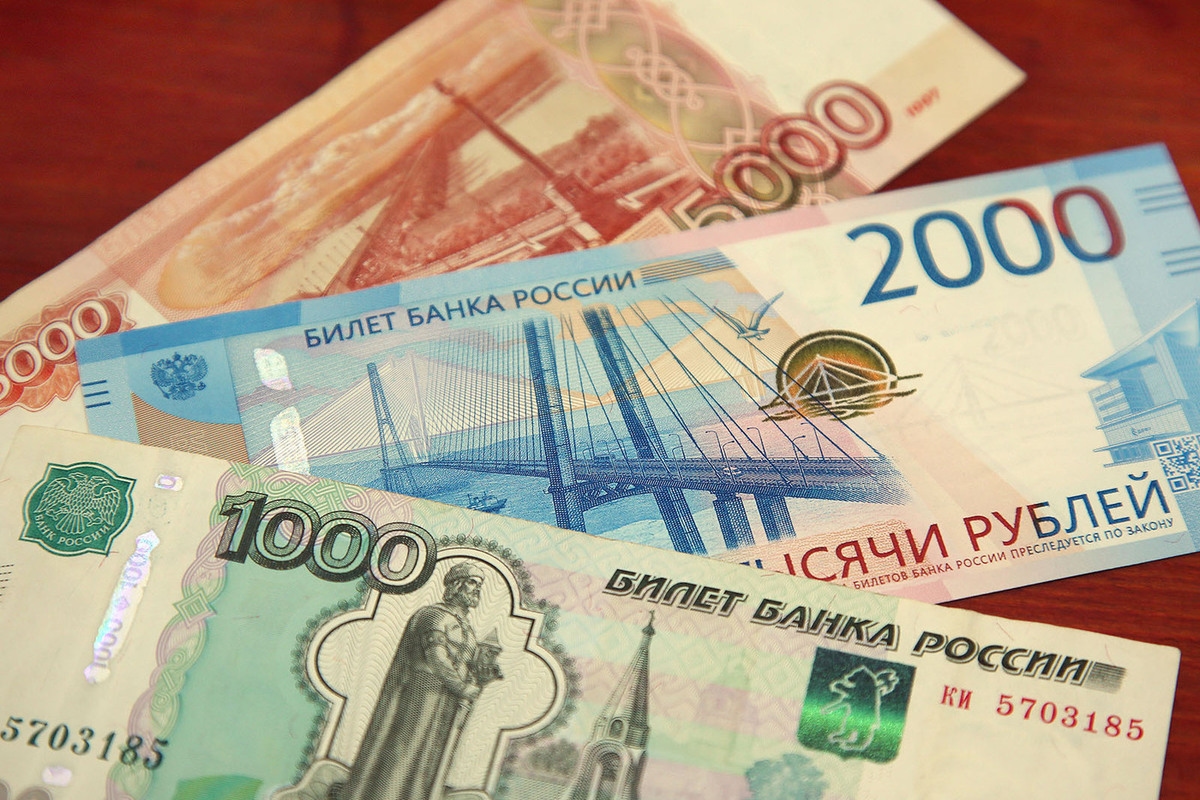 Experten haben erklärt, wie Russen mit niedrigem Einkommen ihre finanzielle Situation verbessern können.