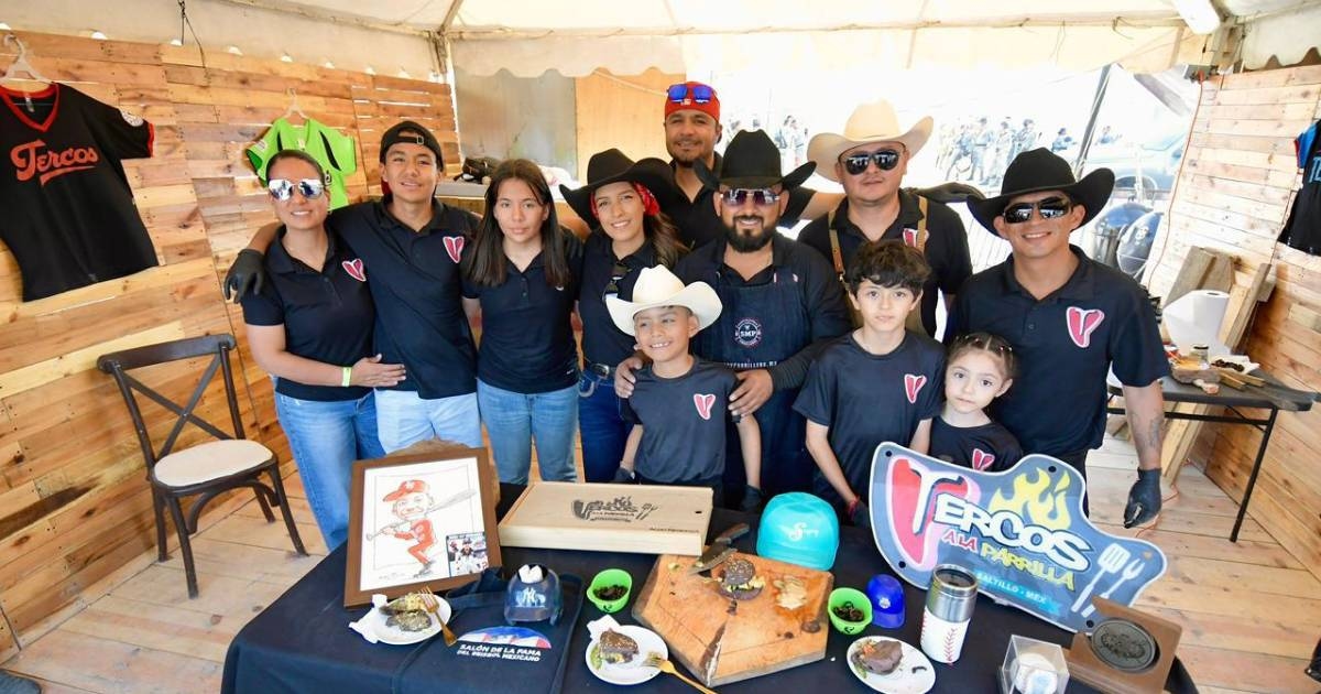 Rodeo Saltillo: Delight your family with delicious hamburgers and hot dogs
