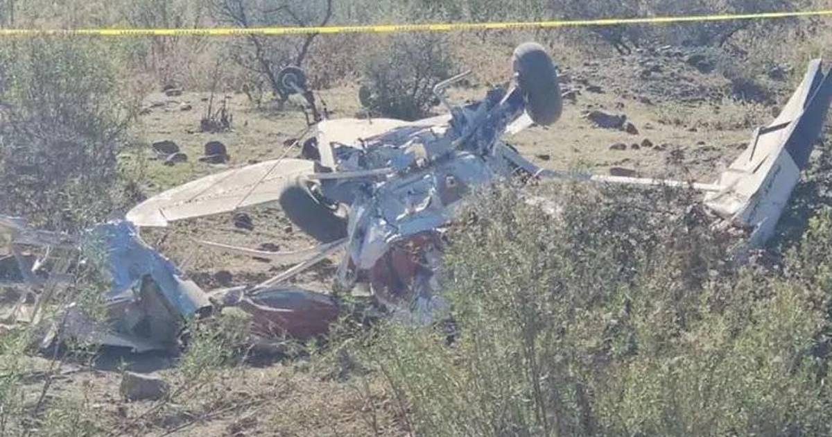 Avioneta se desploma en tramo Santa Isabel-Ánahuac, Chihuahua; mueren piloto y copiloto