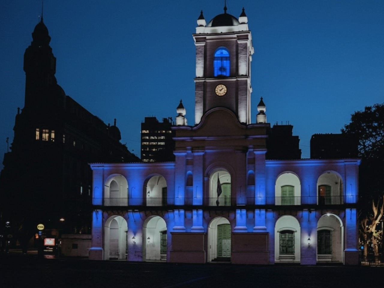 Noite de gala no Cabildo: um baile ao estilo "Bridgerton", mas na Buenos Aires do século XXI.
