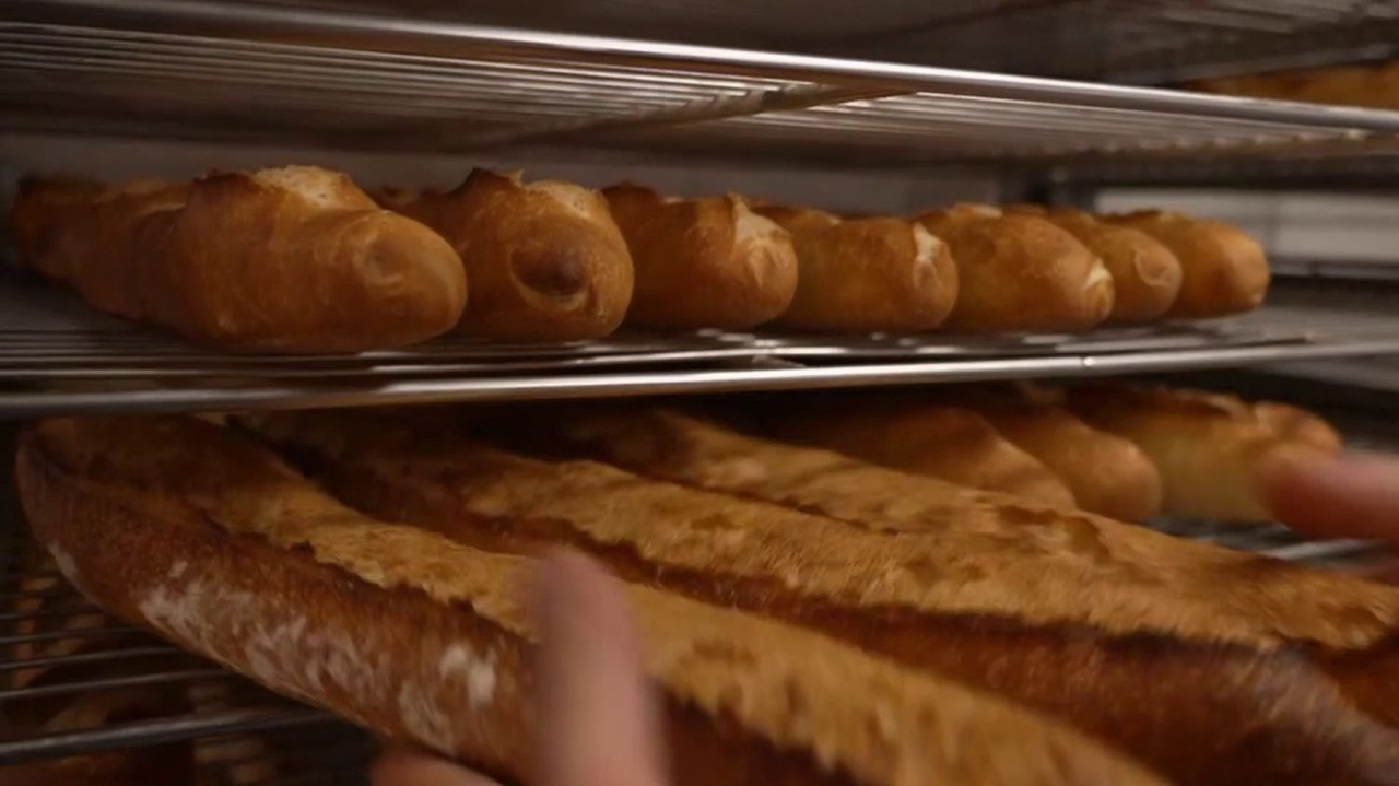 Bakeries: the debate over 7-day-a-week opening divides small and large businesses