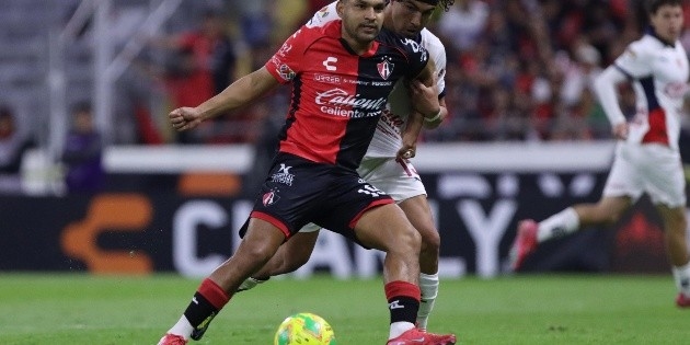 Clásico Tapatío con objetivos distintos; Chivas apunta a Liguilla, Atlas al Play-In