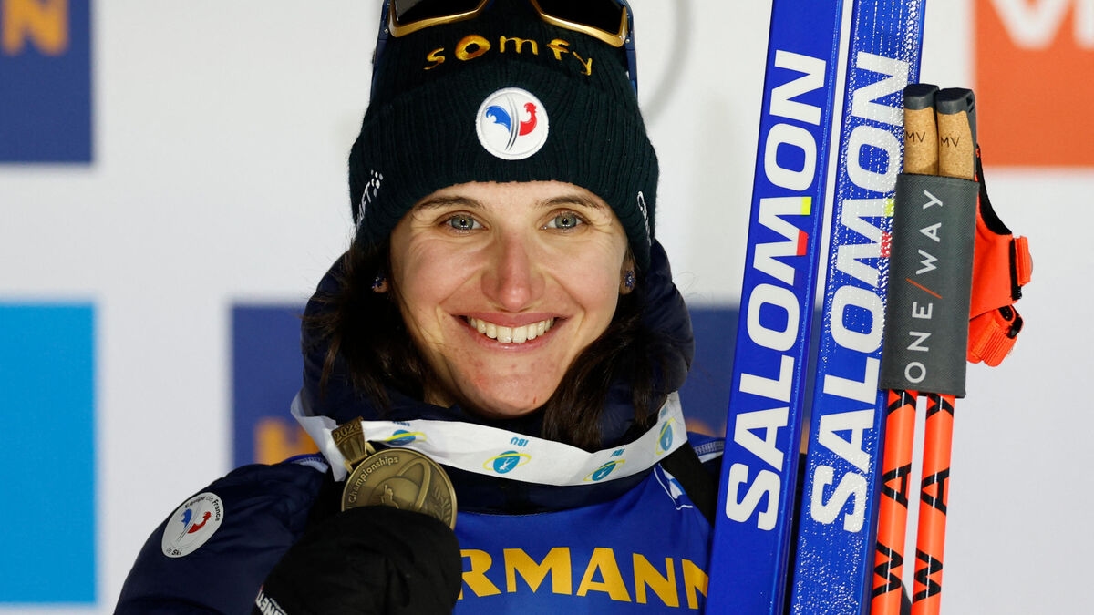 Federasyon tarafından bir ay men cezası verilen biatloncu Julia Simon, Kış Olimpiyatları'nda yarışabilecek