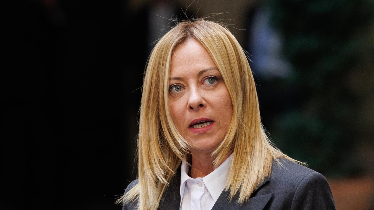 Patrimoniale, Meloni: “Con la destra non vedrà mai luce”. Schlein: Con voi pressioni fiscale record